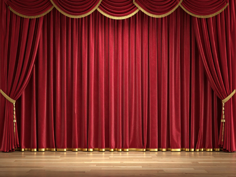 Concerto in un teatro storico con orchestra e pubblico